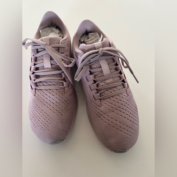 Nike Air Light Pink Nike Air Zoom Pegasus 38 Running Shoe Size 8.5 - Picture 6 of 14